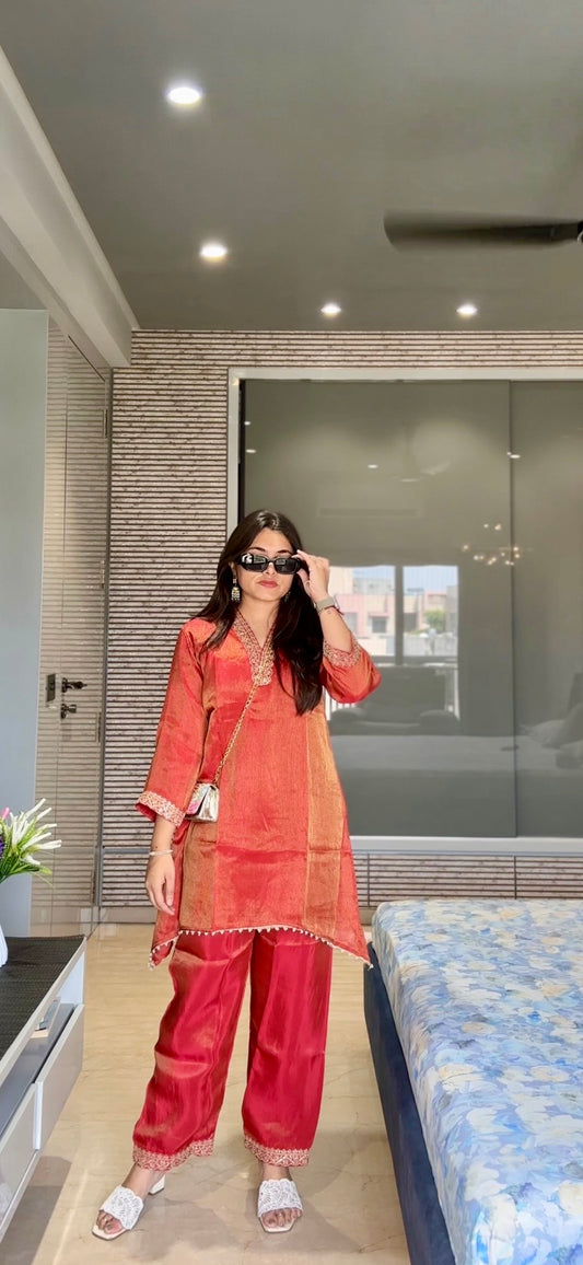 Festive tissue edition